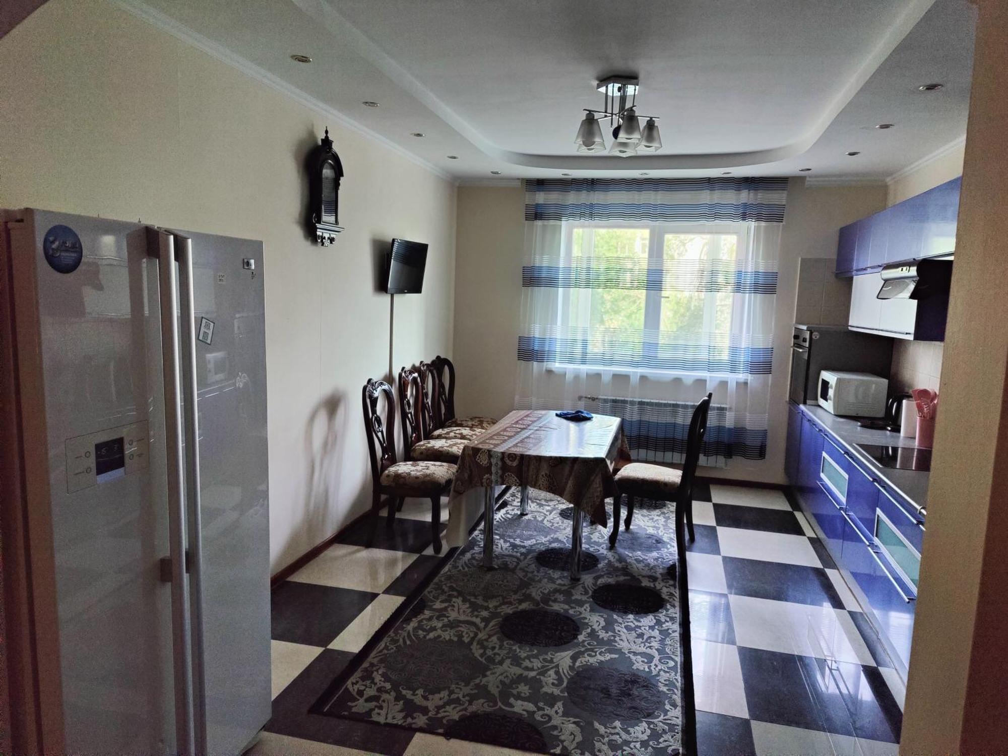 Улица Гоголя 2 Апартаменты 180 Метров Almaty Exterior photo